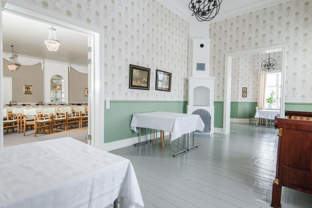 Hotell Ranten Falköping エクステリア 写真