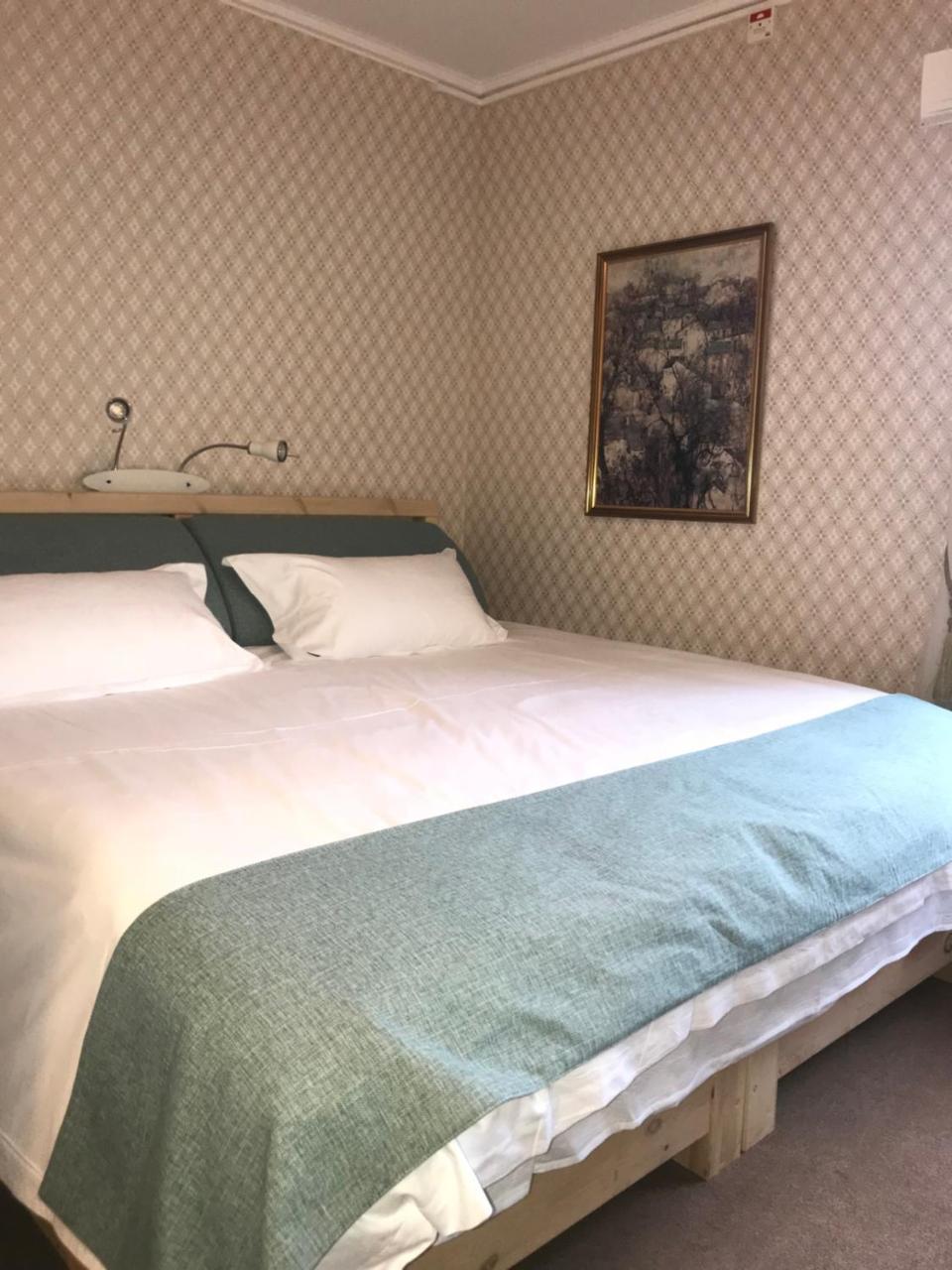 Hotell Ranten Falköping エクステリア 写真